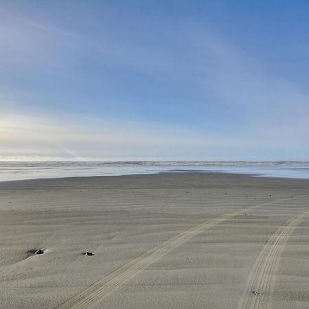 Pet-Friendly Washington Retreat With Hot Tub And Deck! Villa Ocean Shores Exterior photo